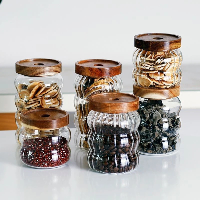 Wholesale Borosilicate Glass Food Jar Big Glass Jar With Lid