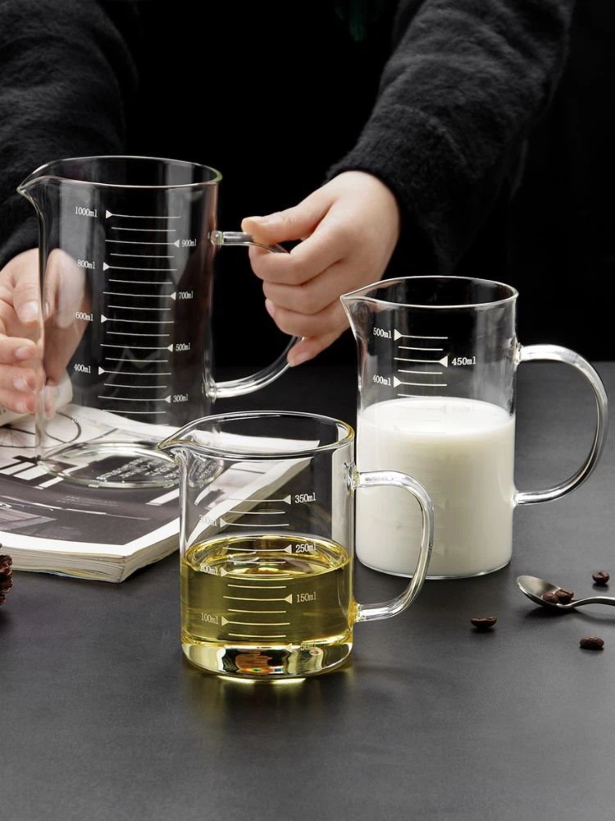 Tasse à mesurer en verre avec marquages en relief Tasse à mesurer en verre borosilicaté 1